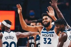 林书豪38分战湖人告别战：篮球传奇林疯狂退役传奇