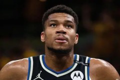 库里伤停，科尔半场14人轮换，勇士逆境求生逆袭之战